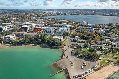 Photo of property in 1/7 The Promenade, Takapuna, Auckland, 0622
