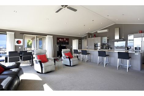 Photo of property in 6 Berkshire Place, Stoke, Nelson, 7011