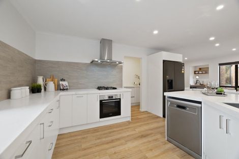 Photo of property in 14 Amoka Crescent, Parklands, Christchurch, 8083