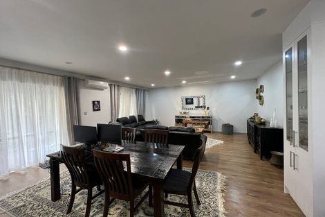 Photo of property in 10c Carlos Drive, Flat Bush, Auckland, 2016