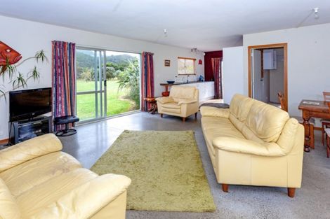 Photo of property in 225 Puketui Valley Road, Hikuai, 3579