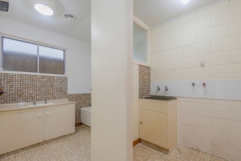 Photo of property in 54a Maxwells Line, Awapuni, Palmerston North, 4412