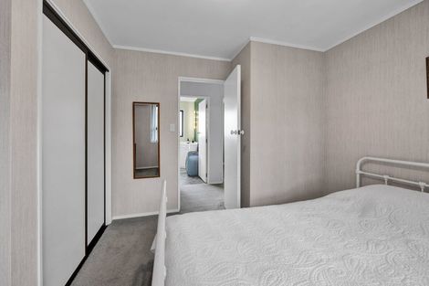 Photo of property in 2 Ngahere Street, Inglewood, 4330