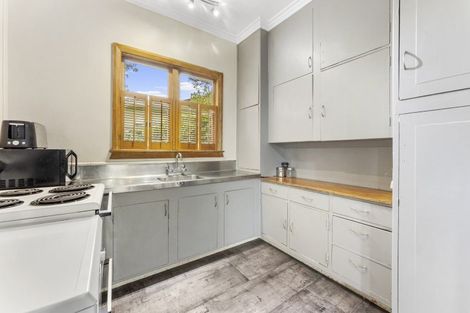 Photo of property in 244 Tremaine Avenue, Highbury, Palmerston North, 4412