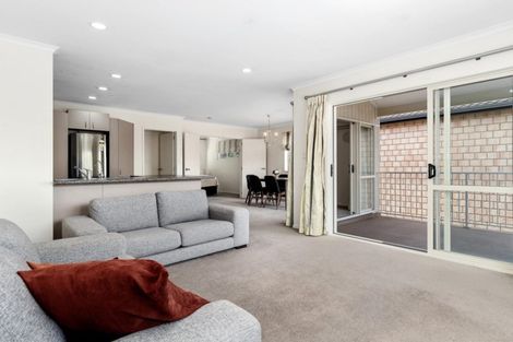 Photo of property in 4/19 Glencarron Place, Bethlehem, Tauranga, 3110