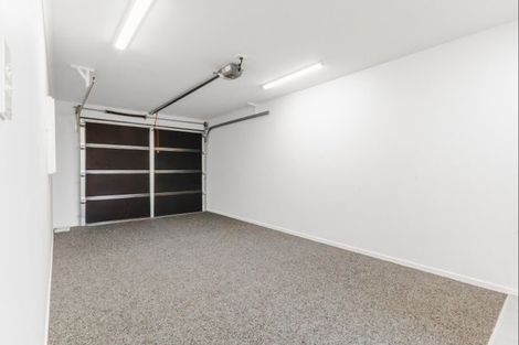 Photo of property in 20 Atutahi Lane, Papamoa, 3118