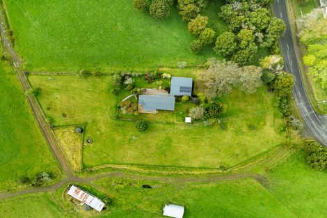 Photo of property in 2336 Mangakahia Road, Parakao, Whangarei, 0172