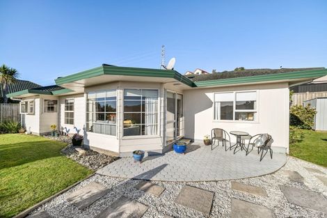 Photo of property in 8b Sunningdale Lane, Woodridge, Wellington, 6037