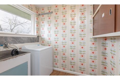 Photo of property in 37 Woodgrove Avenue, North New Brighton, Christchurch, 8083