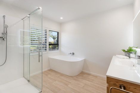 Photo of property in 80 Barber Road, Bombay, 2675