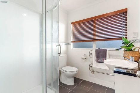 Photo of property in 23 Leafield Crescent, Henderson, Auckland, 0612