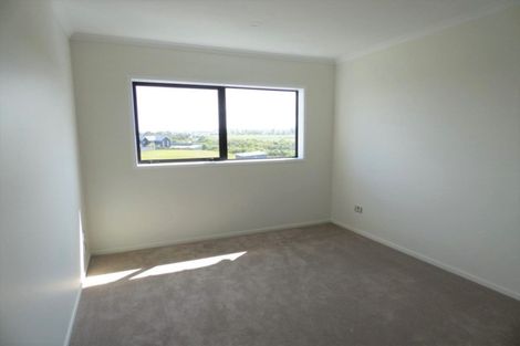 Photo of property in 11 Te Aho Matua Road, Hobsonville, Auckland, 0616