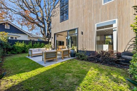 Photo of property in 93 Innes Road, St Albans, Christchurch, 8052