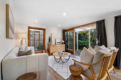 Photo of property in 65 Wiggins Street, Sumner, Christchurch, 8081