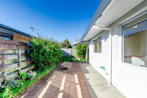 Photo of property in 4a Cedar Drive, Paraparaumu Beach, Paraparaumu, 5032