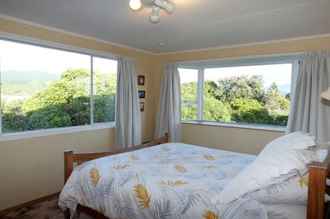 Photo of property in 4 Victor Road, Raumati Beach, Paraparaumu, 5032