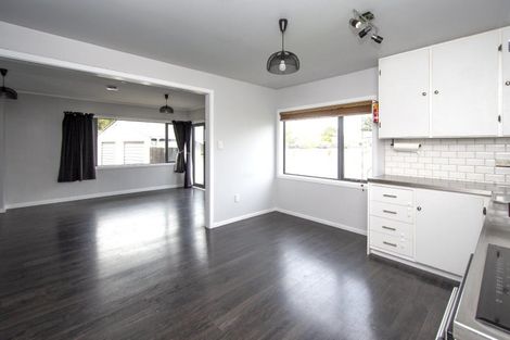 Photo of property in 2/16 Claymore Street, Woolston, Christchurch, 8062