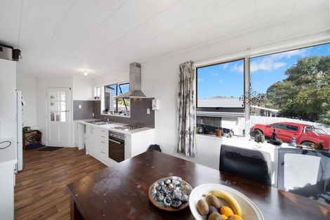 Photo of property in 16 Volante Avenue, Wattle Downs, Auckland, 2103