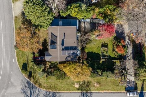 Photo of property in 43 Hunter Crescent, Wanaka, 9305
