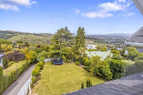 Photo of property in 119 Dyers Pass Road, Cashmere, Christchurch, 8022