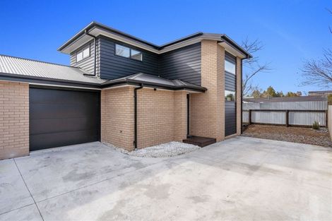 Photo of property in 2/10 Greta Street, Glenview, Hamilton, 3206