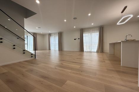 Photo of property in 10a Colum Place, Bucklands Beach, Auckland, 2014