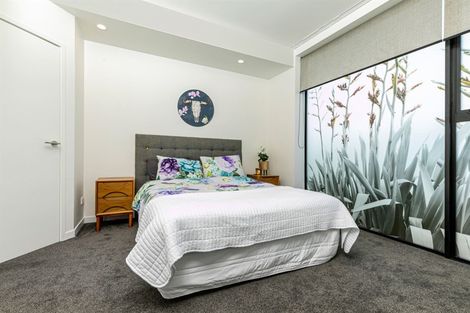 Photo of property in Sugar Lane Apartments, 5/31 Rawene Road, Birkenhead, Auckland, 0626