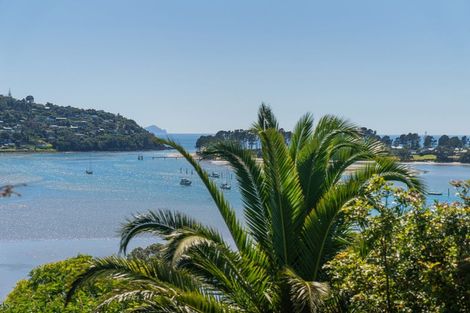 Photo of property in 18 Pine Grove, Tairua, 3508