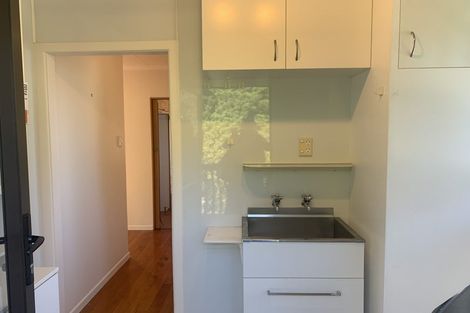 Photo of property in 11a Hillcrest Grove, Hillpark, Auckland, 2102