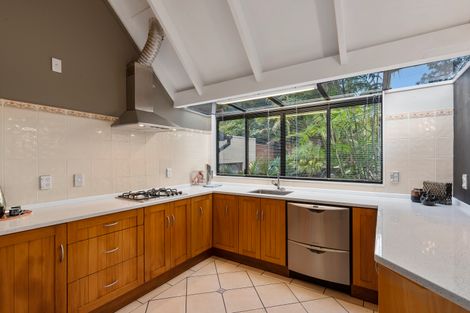 Photo of property in 29 Glencoe Road, Browns Bay, Auckland, 0630