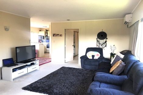Photo of property in 2/62 Kitchener Road, Milford, Auckland, 0620