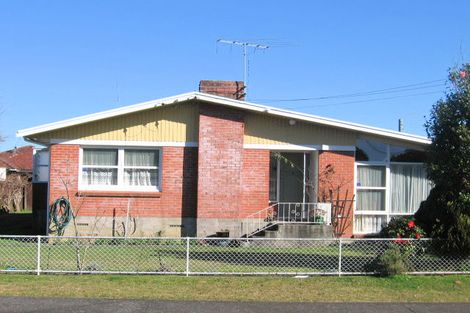 Photo of property in 7 Snell Avenue, Papakura, 2110