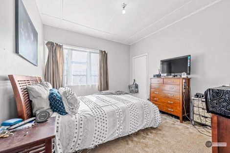 Photo of property in 38 Hall Crescent, Epuni, Lower Hutt, 5011