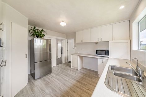 Photo of property in 3 Bowline Place, Whitby, Porirua, 5024