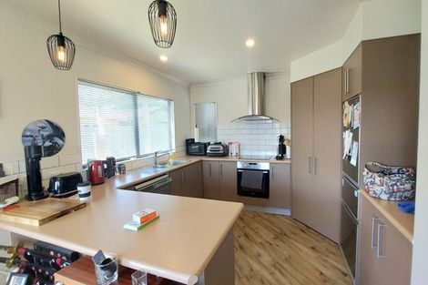 Photo of property in 1 Lisa Place, Brookfield, Tauranga, 3110