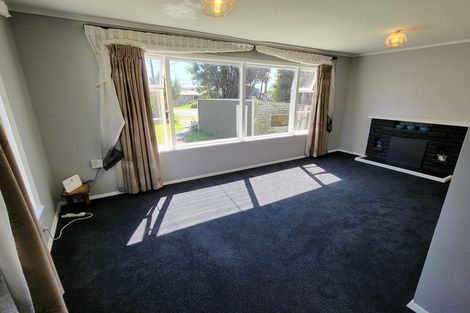 Photo of property in 44 Ruahine Street, Paraparaumu, 5032