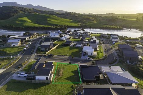 Photo of property in 2 Koohunga Street, Raglan, 3225