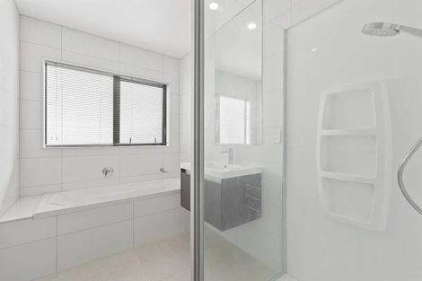 Photo of property in 1 Tupara Street, Manurewa, Auckland, 2102