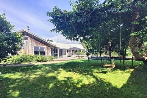 Photo of property in 16a Russell Drive, Oakura, 4314