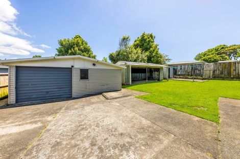 Photo of property in 16 Gainsborough Street, Manurewa, Auckland, 2102
