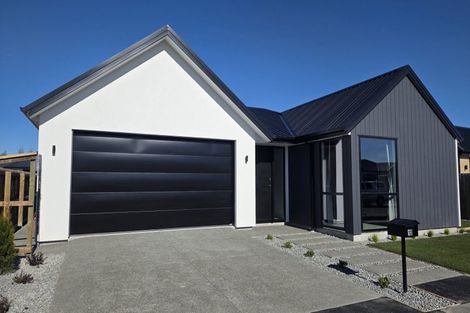 Photo of property in 12 Benrogan Drive, Halswell, Christchurch, 8025