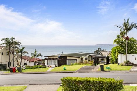 Photo of property in 59 Marellen Drive, Red Beach, 0932