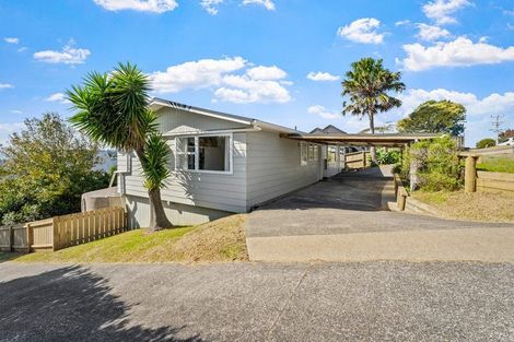 Photo of property in 50 Brightside Road, Stanmore Bay, Whangaparaoa, 0932
