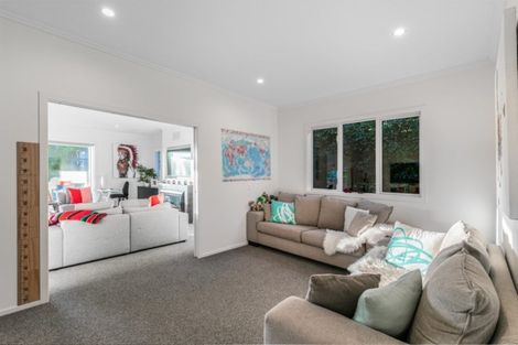 Photo of property in 1 Macpherson Street, Meadowbank, Auckland, 1072