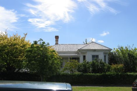 Photo of property in 9 Summer Street, Stanley Point, Auckland, 0624