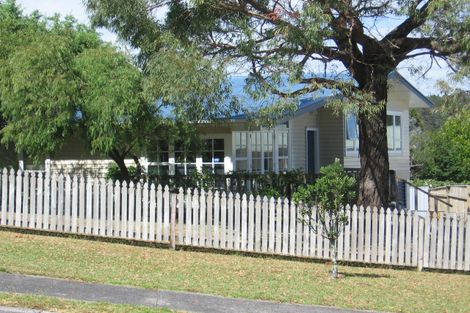 Photo of property in 42 James Tyler Crescent, Lynfield, Auckland, 1042