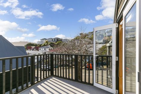 Photo of property in 92 Majoribanks Street, Mount Victoria, Wellington, 6011