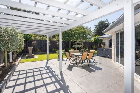 Photo of property in 28 Reka Street, Parklands, Christchurch, 8083
