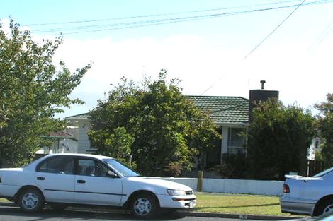 Photo of property in 170 Forrest Hill Road, Forrest Hill, Auckland, 0620