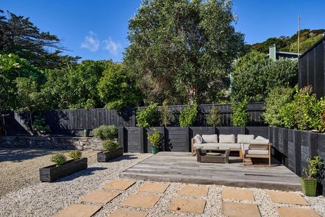 Photo of property in 43 Moana Road, Plimmerton, Porirua, 5026